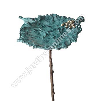Bain d oiseau bronze sur tige