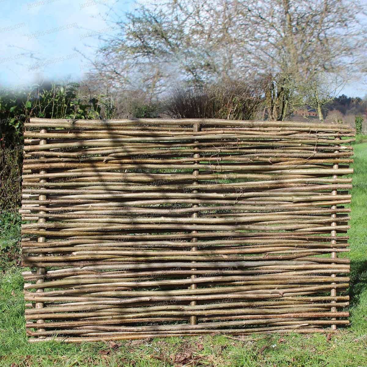 teindre clôture bois traité