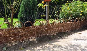 valorisation d'un massif grace aux bordures d�coratives de jardin 