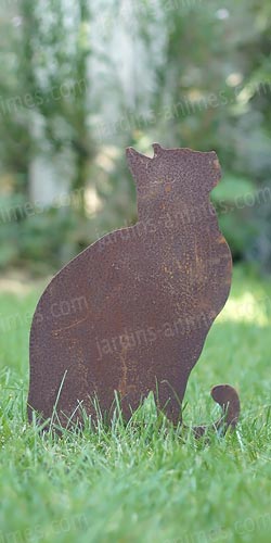 Silhouette déco de jardin en métal rouillé : chat attendant quelque chose ou regardant en l'air