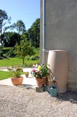 Récupérateur à eau pour le jardin et le potager Récupérateur à eau pour le jardin et le potager