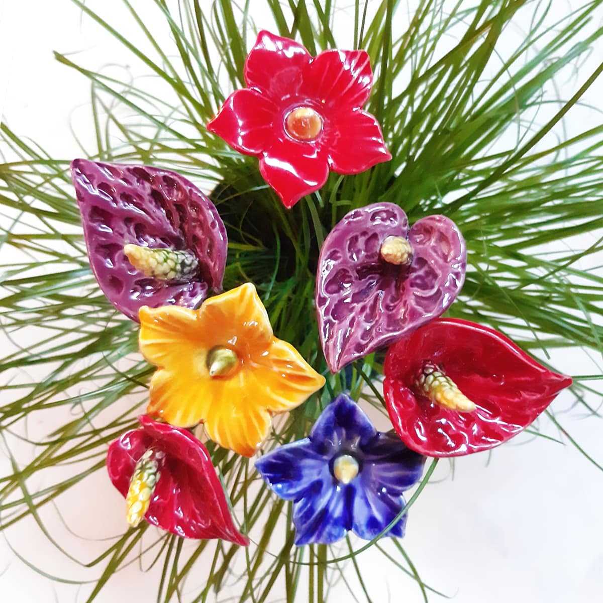 Bouquet de 7 fleurs en céramique sur tige à planter