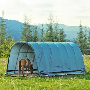 Abri chevaux de 29.2m2 - Larg. 4m x long. 7.30m  Abri chevaux de 29.2m2 - Larg. 4m x long. 7.30m