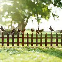 Clôture déco et silhouette oiseaux en métal rouillé, sur socle - L. 63cm