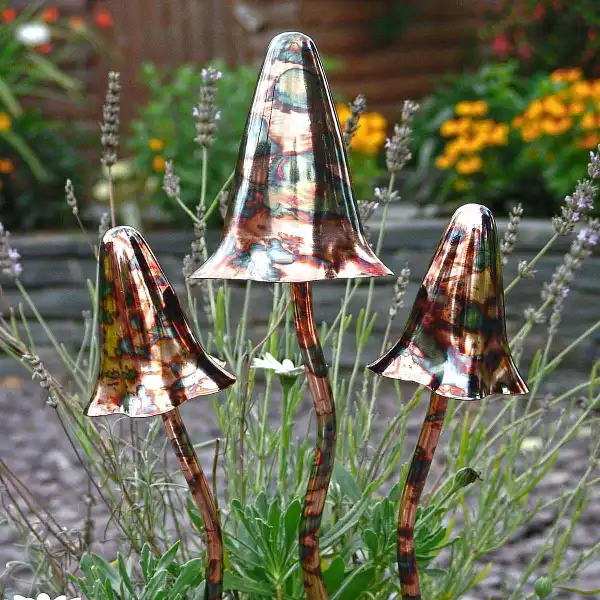 champignon deco cuivre pointu