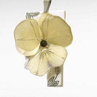 Collier pendentif vraie fleur de pensée - Beige