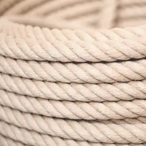 Corde chanvre synthétique diamètre 2 cm, prix au mètre linéaire  Corde chanvre synthétique diamètre 2 cm, prix au mètre linéaire