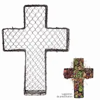 Croix funéraire en grillage à poule 47x34cm