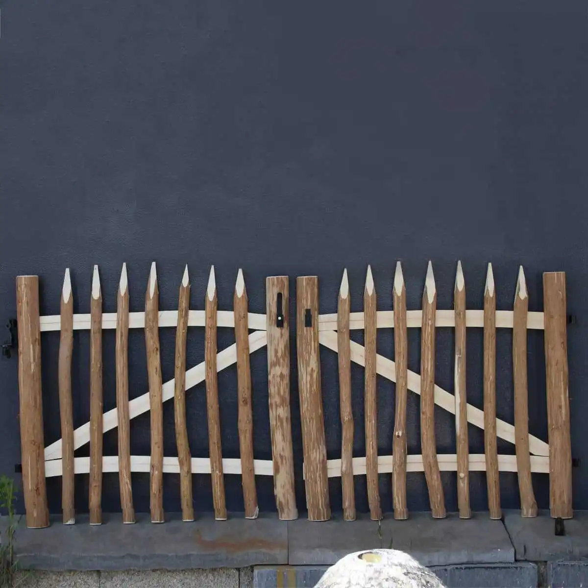 Portillon double en noisetier Larg. 200cm x Haut. 93cm  Portillon double en noisetier Larg. 200cm x Haut. 93cm