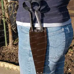 Etui cuir pour cisaille à buis