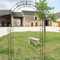 Arche de jardin arrondie en acier corten Arcade - L.141 x l.45 x H.240cm
