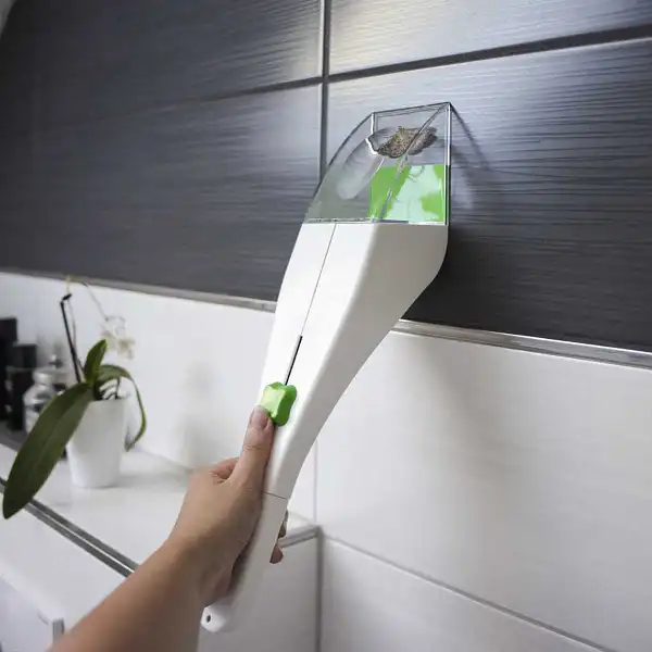 attrape insecte papillon