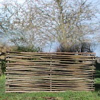 Barrière noisetier L.180 x H.80cm - tressage horizontal