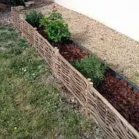 Bordure bois noisetier L.100 x H.35cm + tige 100cm