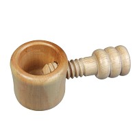 Casse noix en bois