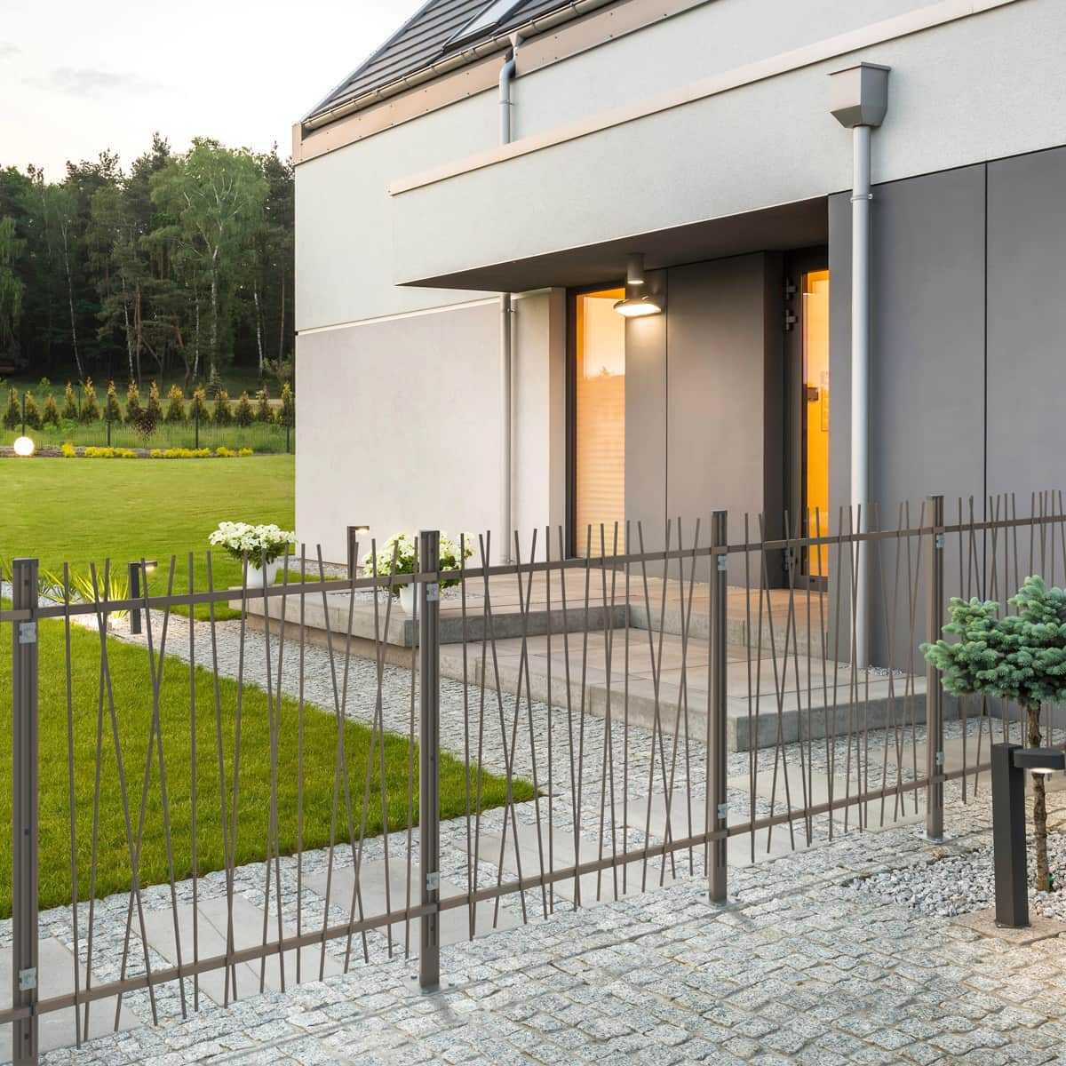 cloture allee barreaudage marron