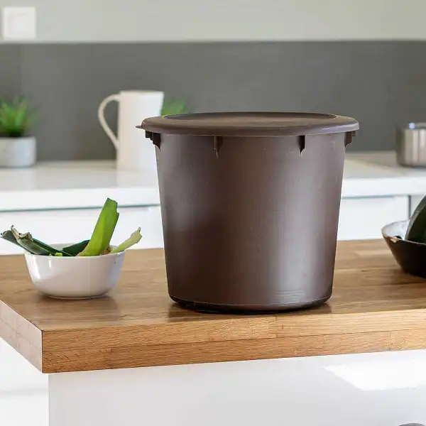 composteur cuisine bokashibox marron legumes