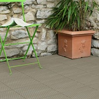 Dalle de jardin clipsable en plastique