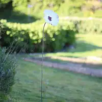 Fleur en grès émaillé sur tige