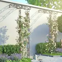 Demi-arche adossée en fer - L.46 x P.96 x H.220cm