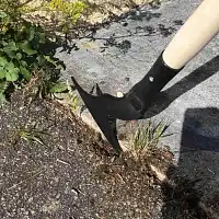 Pic pavé - Outil pour désherber allée et terrasse