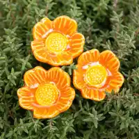 Eglantine orange - Fleur en céramique sur tige à planter