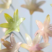 Petites fleurs artisanales en acier - Nuances de rose pastel - lot de 10