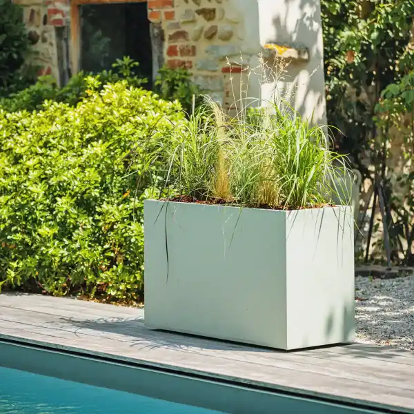 jardiniere haute plastique vert amande