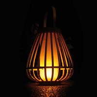 Lanterne solaire en bambou effet flamme
