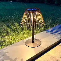 Lampe de table sans fil - solaire et USB - H. 32 cm