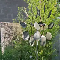 Mobile éolienne en métal  Mobile éolienne en métal