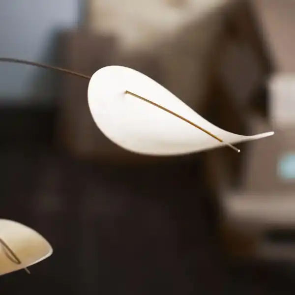 mobile danois artisanal drifting clouds