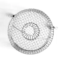 Piège à souris multiprise en acier - H. 11cm  Piège à souris multiprise en acier - H. 11cm