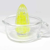 Presse agrumes manuel en verre artisanal