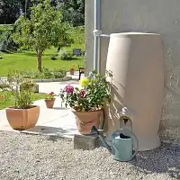 Récupérateur eau de pluie beige