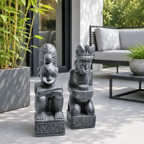 statuette totem indonesien