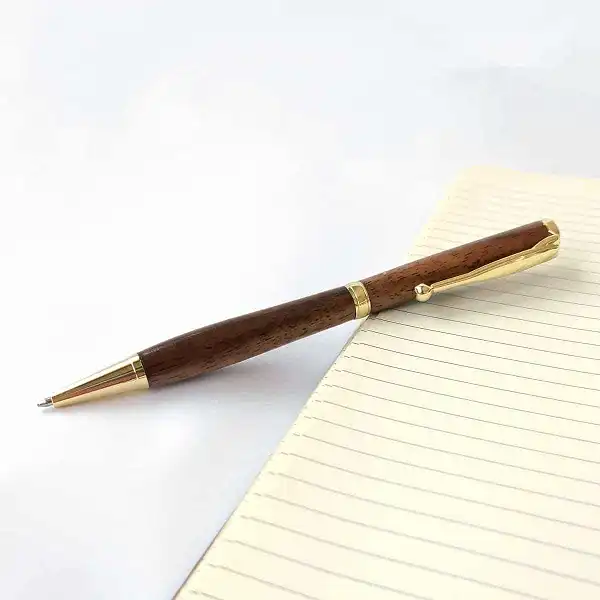 stylo tourneur bois noyer  stylo tourneur bois noyer