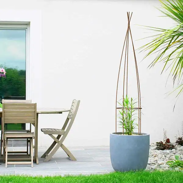 tuteur deco obelisque terasse