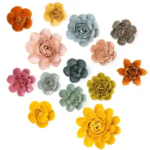 Fleurs décoratives en céramique artisanales