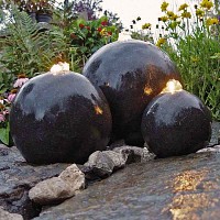 Fontaine de jardin lumineuse 3 sphères