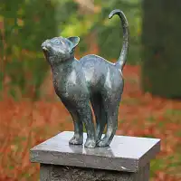 Sculpture chat curieux - Statue animaux de jardin H. 31cm  Sculpture chat curieux - Statue animaux de jardin H. 31cm