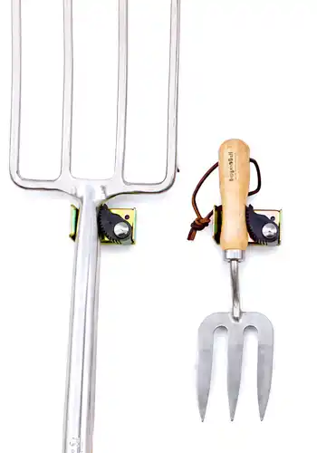 Support mural pour suspendre ses outils de jardin et de bricolage