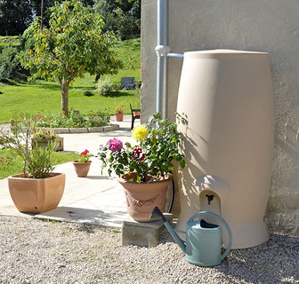 Récupérateur d'eau de pluie pour gouttière