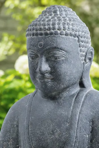 Grande statue de bouddha assis artisanale