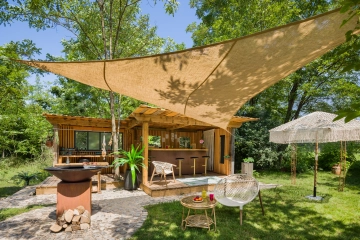 Toile tendue pour terrasse