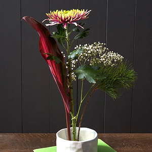 Vase japonais ikebana pour compositions florales