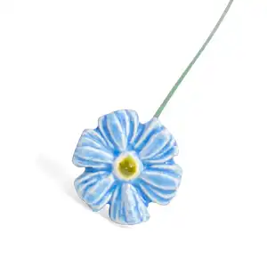 Mini bleuet bleu clair - Fleur en céramique sur tige à planter