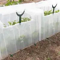 Kit 3 tunnels 80x60x50cm + 2 embouts + 10 piquets  Kit 3 tunnels 80x60x50cm + 2 embouts + 10 piquets