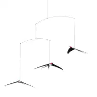 Mobile décoratif Flying Swallows 3 hirondelles Flensted, fabrication artisanale - L.47 x H.39cm