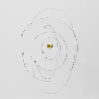 Mobile décoratif Niels Bohr Flensted, fabrication artisanale - L.27 x H.27cm